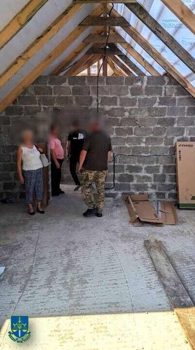 Во Львовской области задержали заместителя командира воинской части, который заставлял солдат строить ему дом. Фото