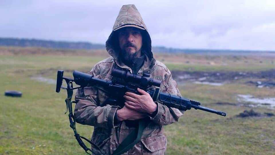 Народився та виріс у патріотичній сім'ї: на Донбасі загинув воїн НГУ "Рубіж" Роман Чорномаз з Умані. Фото