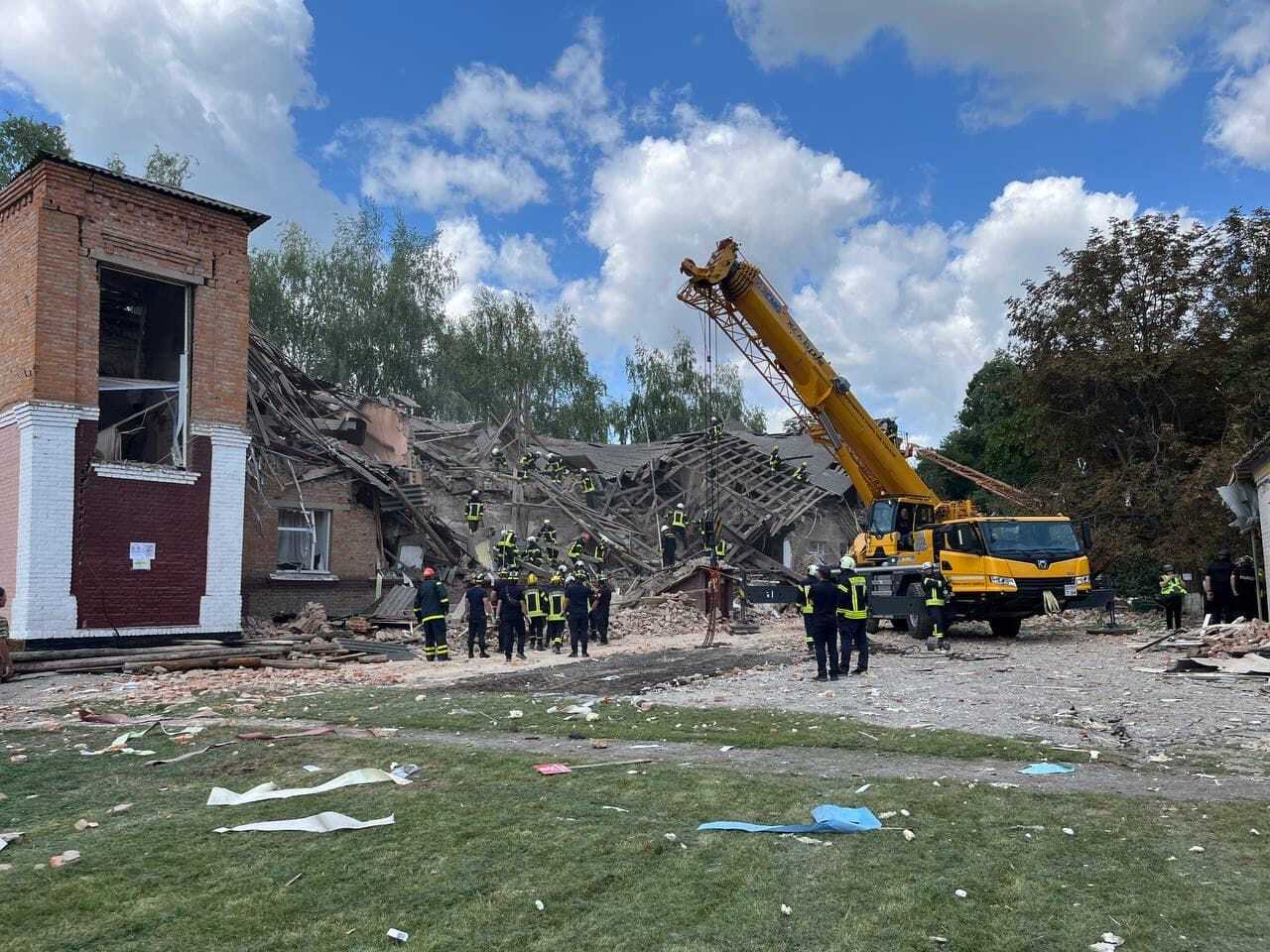 Школу в Ромнах Сумской области уничтожил дрон-камикадзе Shahed