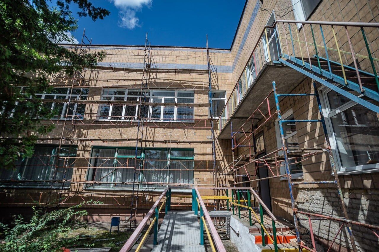 PIN-UP Foundation и TulSun Foundation помогут утеплить реабилитационный центр для детей в Киевской области