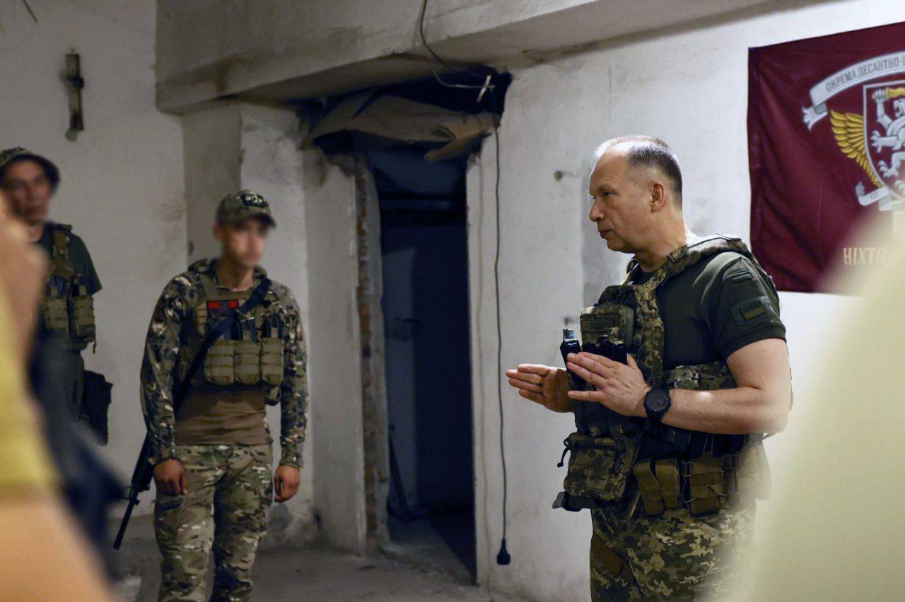 "ЗСУ щодня зривають спроби прориву росіян": Сирський розповів про ситуацію на Куп'янському та Лиманському напрямках. Фото