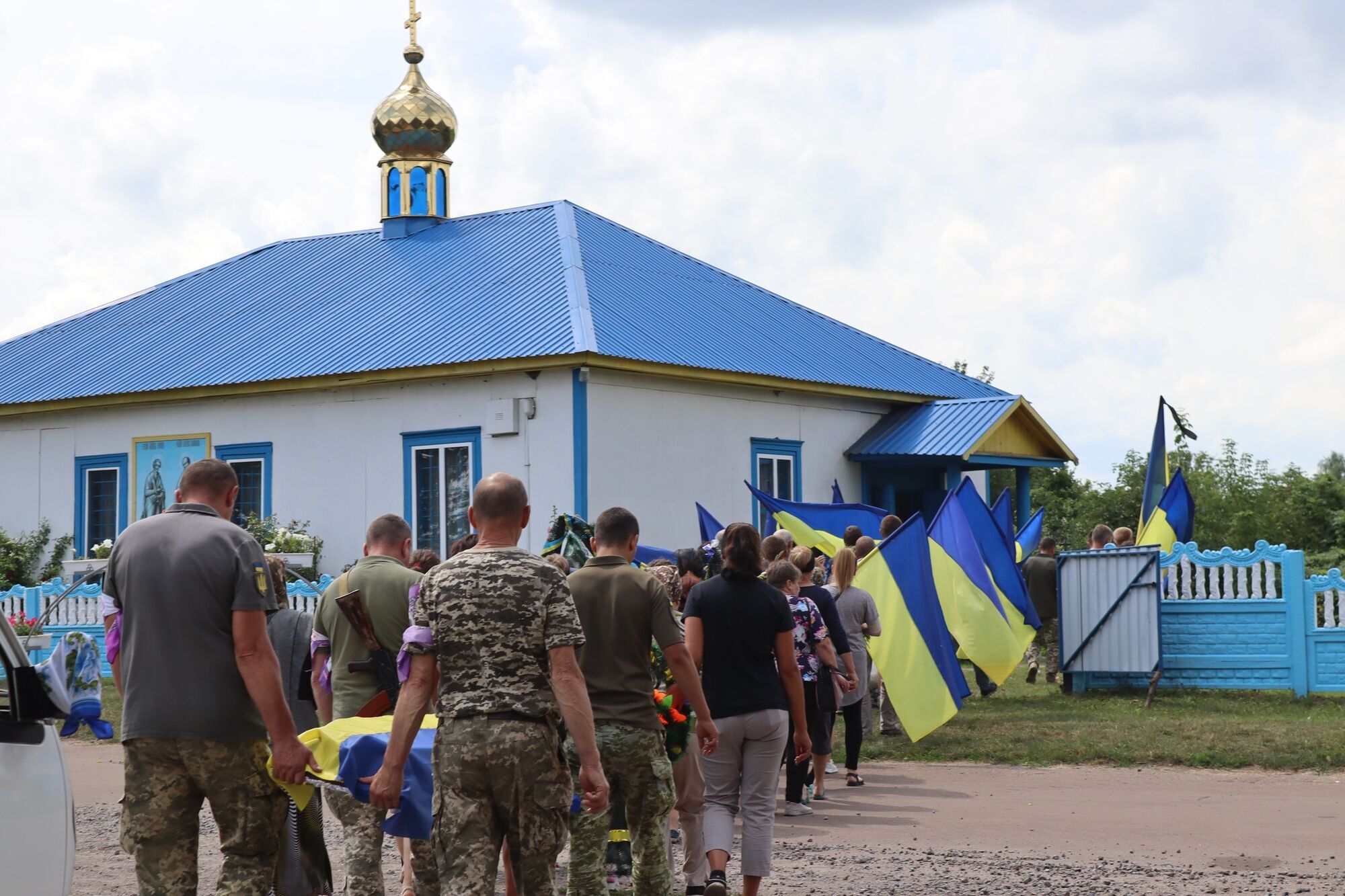 Став на захист України 24 лютого: помер воїн з Чернігівщини, який отримав тяжке поранення на фронті. Фото 