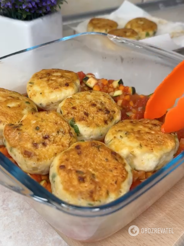 Приготування котлет із соусом