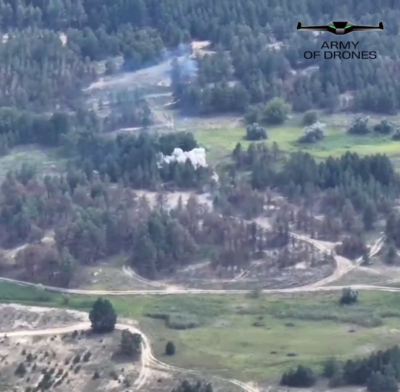 Працювала "Армія дронів": ЗСУ знищили три російські гаубиці "Мста-Б". Відео