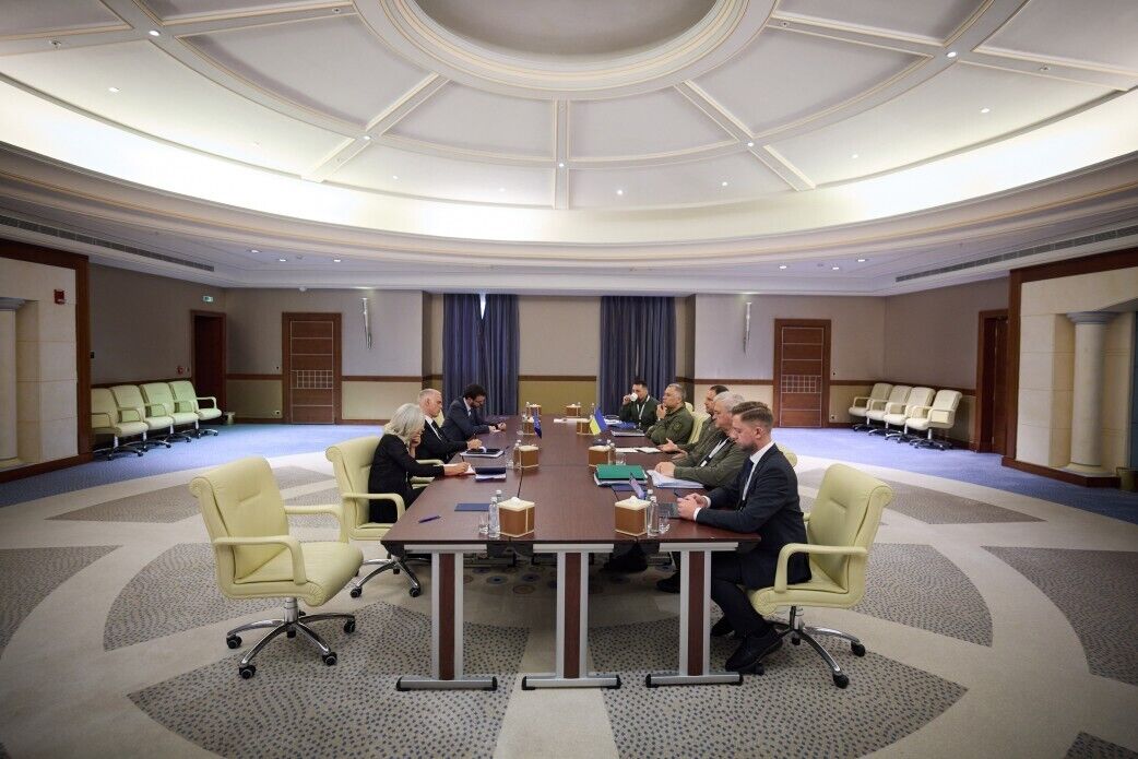 Говорили про оборону, полонених і допомогу: у Саудівській Аравії пройшов саміт щодо миру в Україні. Всі деталі