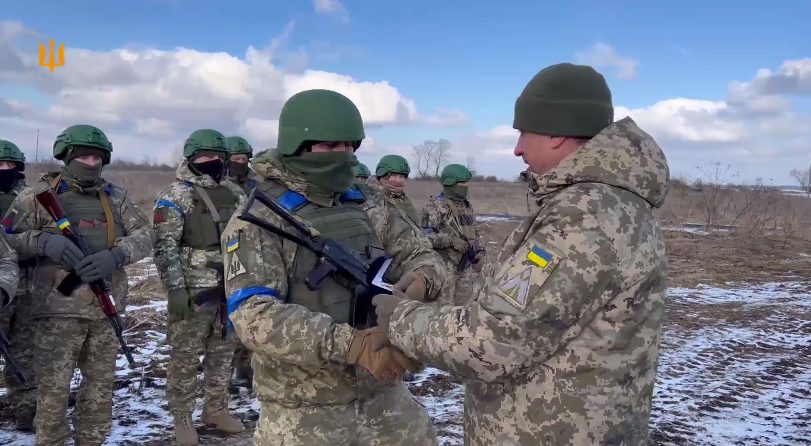 Україна відзначає день Повітряних сил: Олещук привітав воїнів і показав кадри бойової роботи захисників неба. Відео