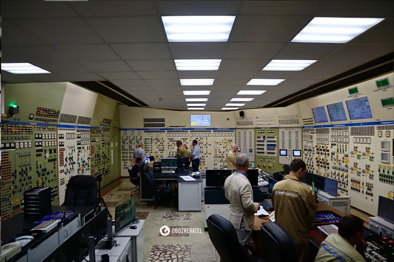 "Буде більше світла": українські атомники показали, як запускають ядерний реактор. Фото і відео