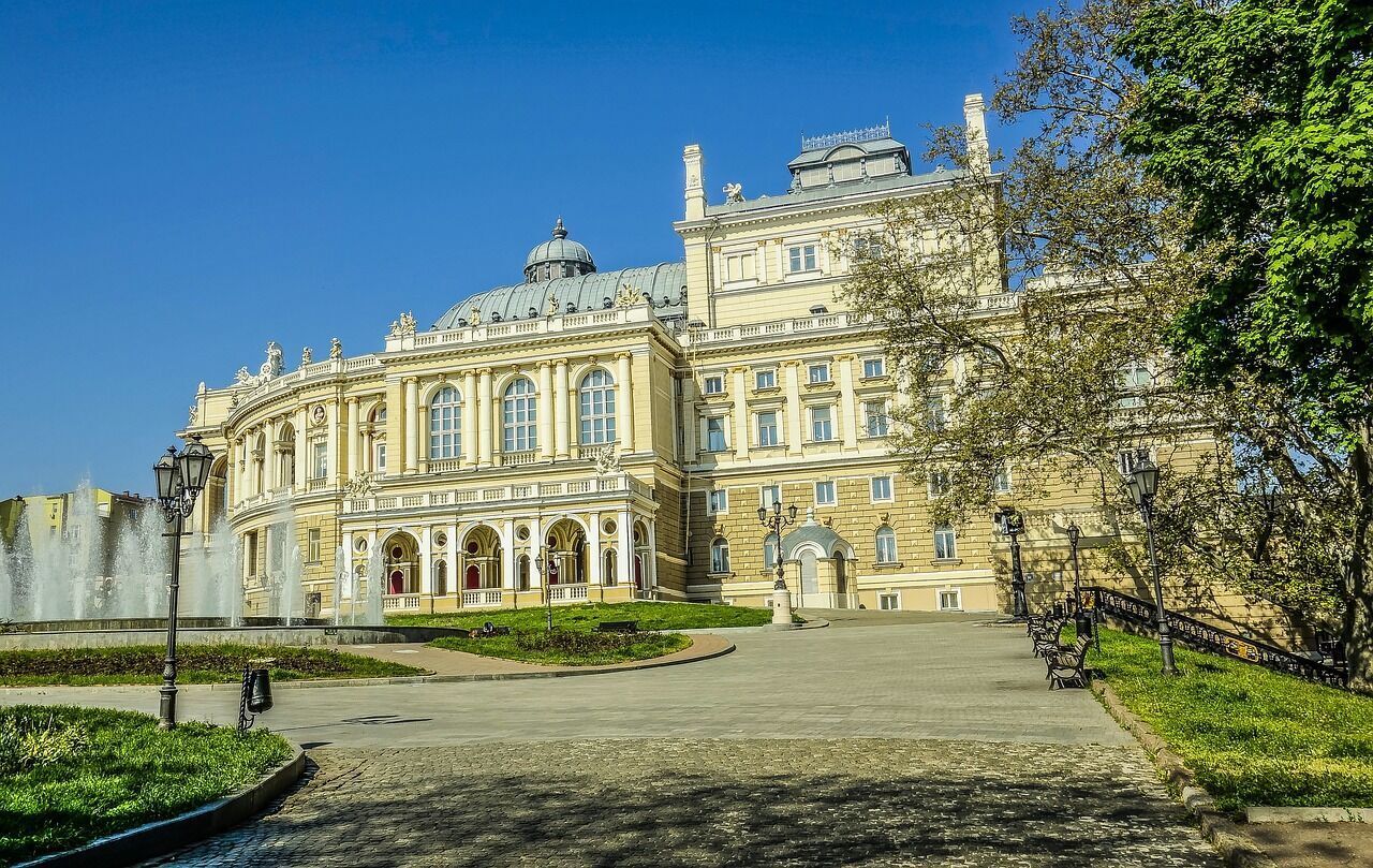 Де відпочити з дітьми в Україні перед початком нового навчального року