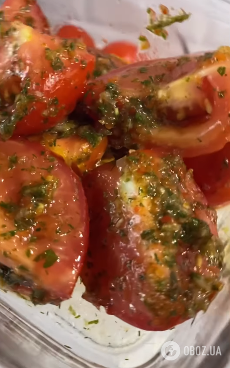 Швидкі помідори по-корейськи: можна їсти вже через добу 