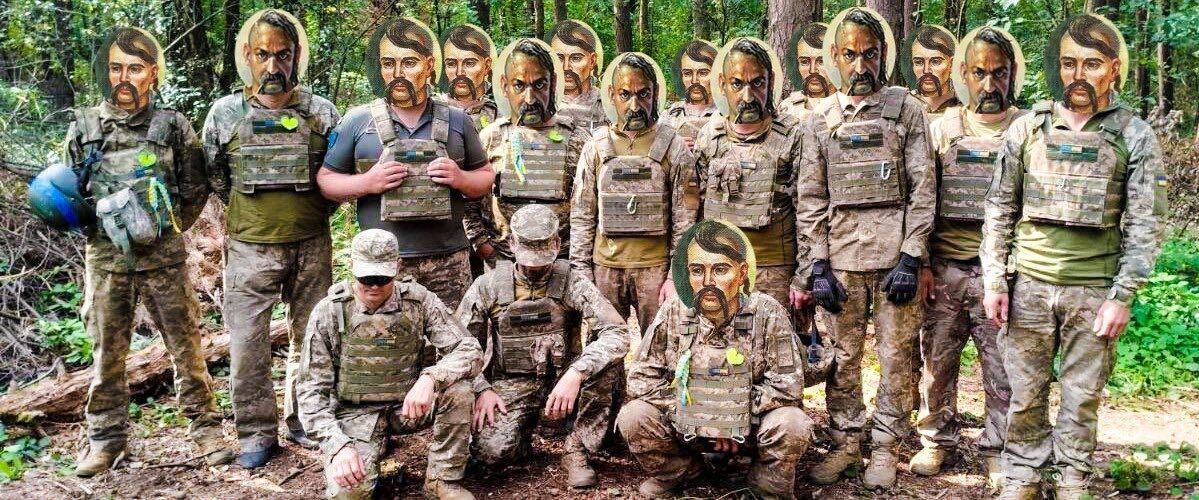 Воины в бронежилетах от украинских волонтеров