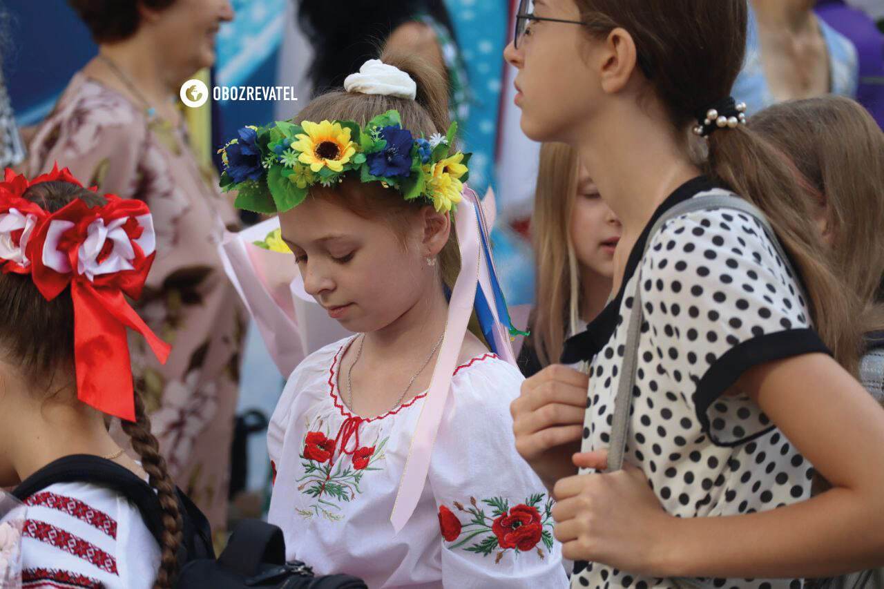 Лінійки не для всіх: як відзначили перший дзвоник у школах Києва в умовах війни. Фото