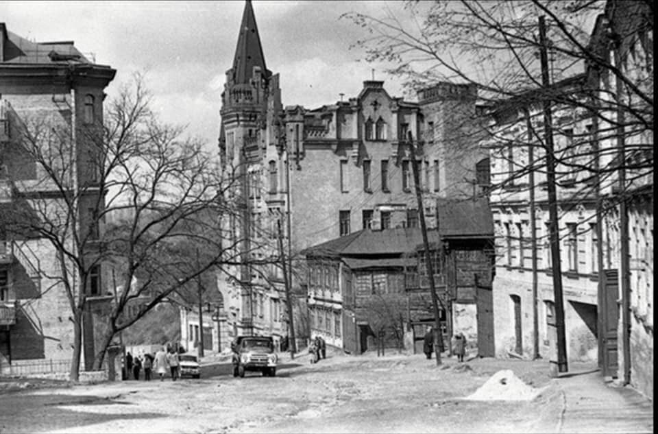 В сети показали, как выглядел Андреевский спуск в Киеве в 1970–1980-х годах. Архивные фото