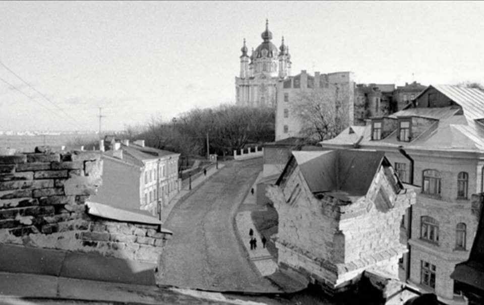 У мережі показали, який вигляд мав Андріївський узвіз у Києві в 1970–1980-х роках. Архівні фото