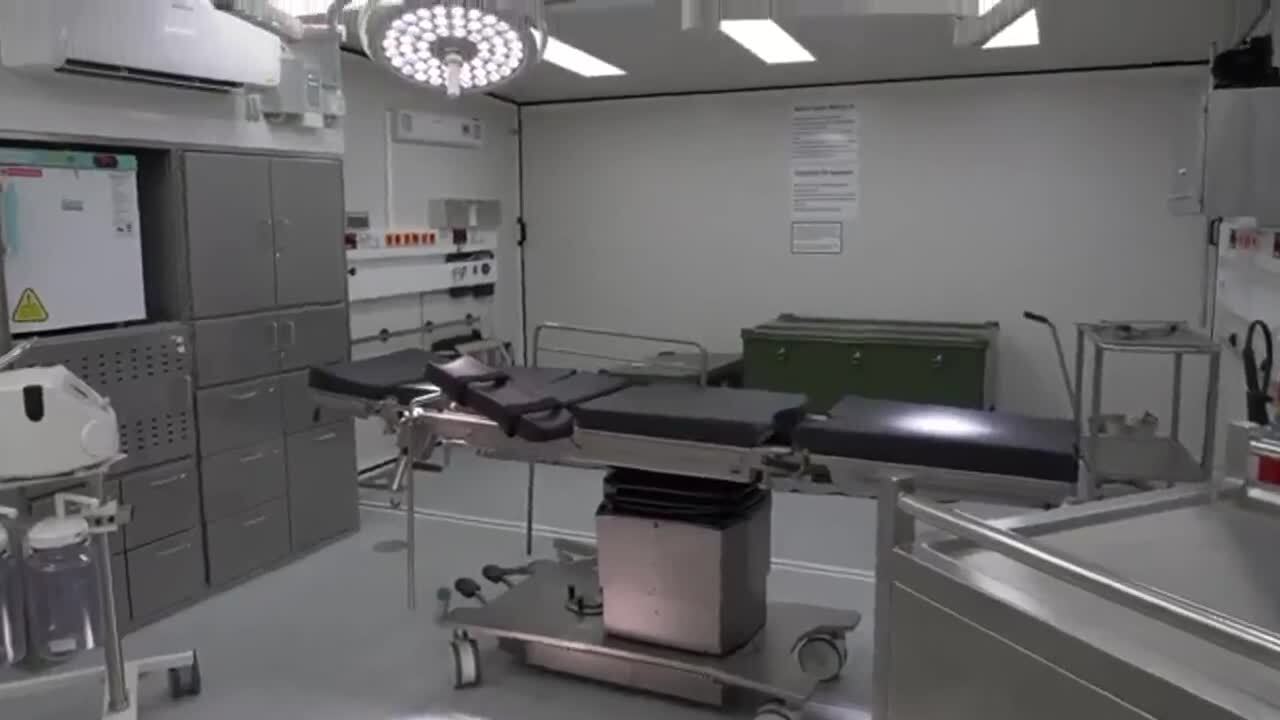 Германия передала Украине современный мобильный полевой госпиталь за €9 млн. Видео