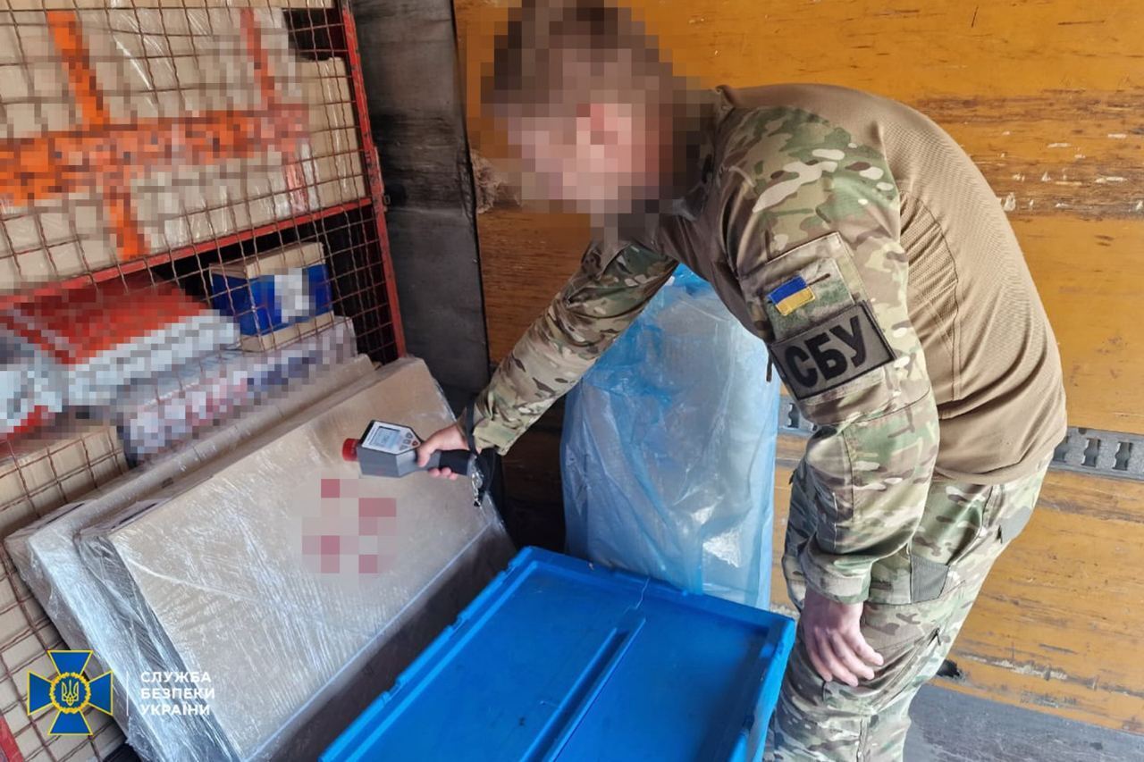 "Брудної бомби" в Україні нема: в СБУ показали, як проводять рейди для перевірки радіаційної безпеки. Фото