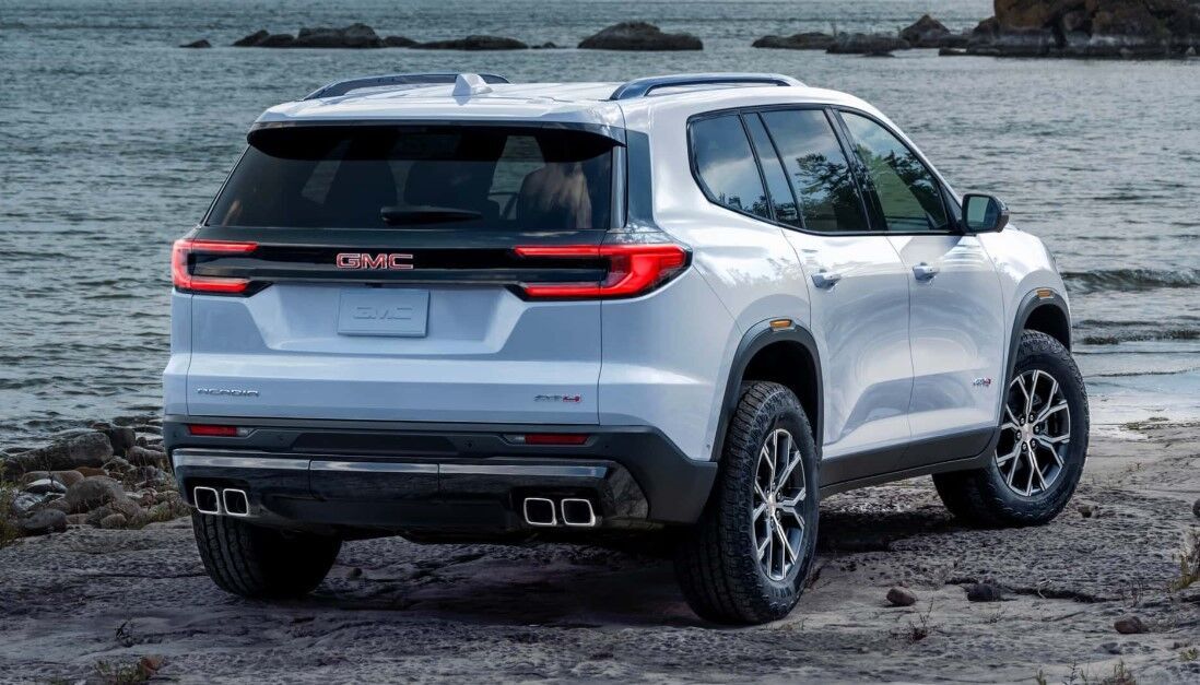 GMC Acadia 2024