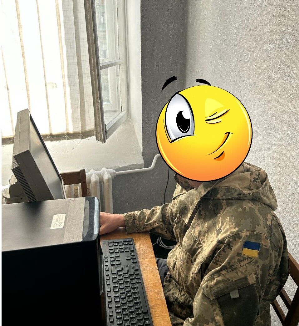 Волонтеры Фонда "Мир и Ко" передали на фронт партию компьютеров и сетевое оборудование