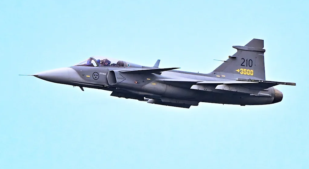 Шведская оппозиция требует предоставить Украине истребители JAS-39 Gripen – Aftonbladet