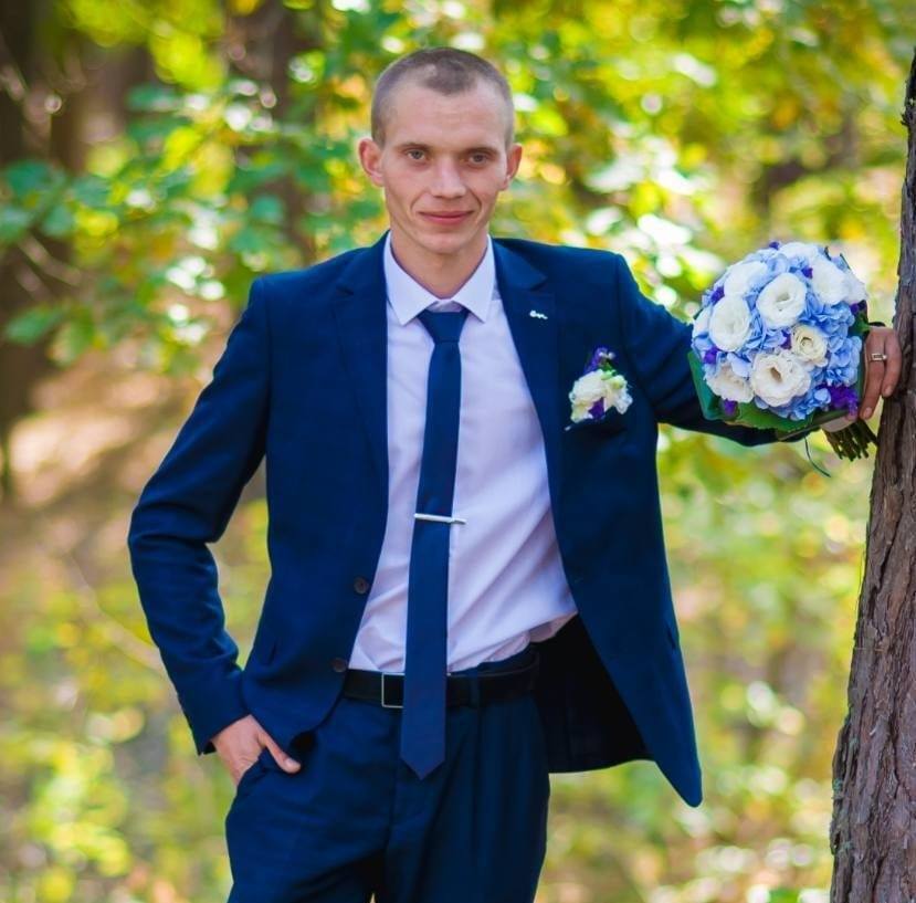 Без батька залишилися однорічні сини: у боях за Україну загинув матрос із Полтавщини