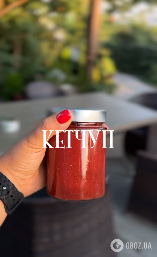 Что добавить в домашний кетчуп, чтобы у него был насыщенный цвет: очень простой ингредиент
