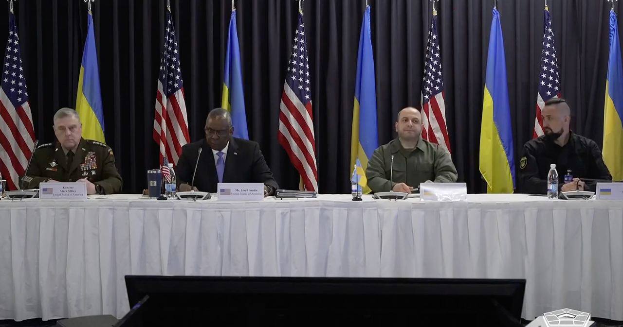 Предоставление систем ПВО, Leopard и обучение пилотов на F-16: на заседании "Рамштайна" пообещали усилить поддержку Украины. Все подробности