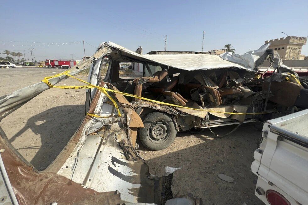 В Іраку автобус з паломниками потрапив у ДТП: 18 людей загинуло. Фото