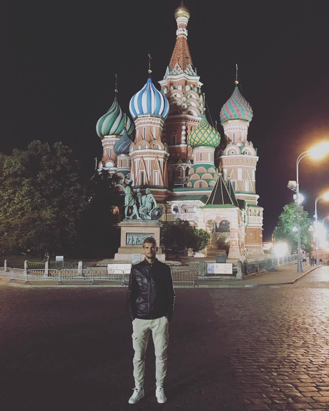 Вратарь "Лацио", любивший Россию из Италии, наотрез отказался выступать в сборной РФ и приезжать в страну