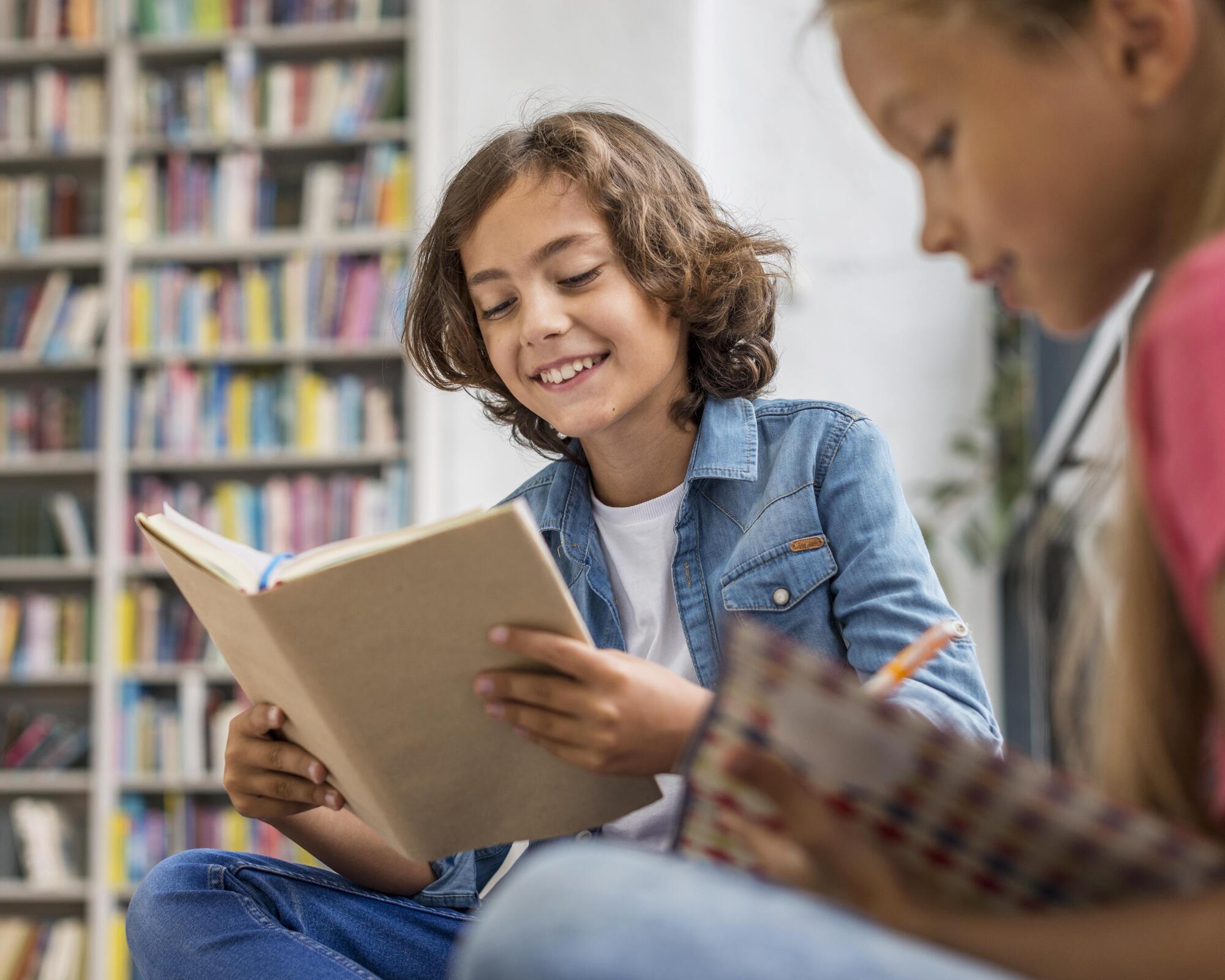 Как приучить ребенка к чтению и ''подсадить'' на книги. 7 простых приемов
