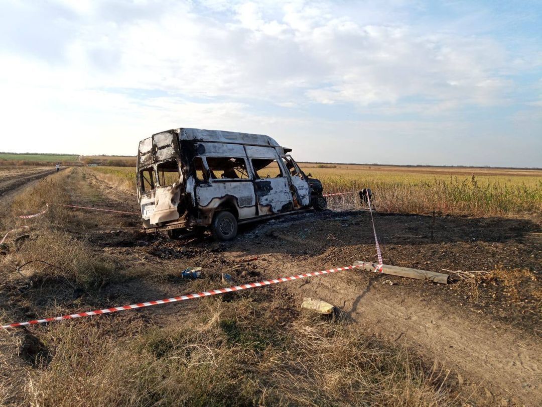 На Миколаївщині авто підірвалося на міні: загинув молодий чоловік, ще один поранений