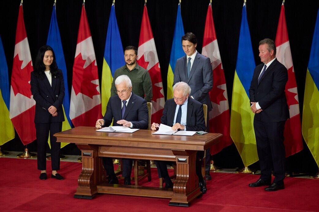 Зеленський і Трюдо в Оттаві підписали оновлену Угоду про вільну торгівлю між Україною та Канадою: що це означає