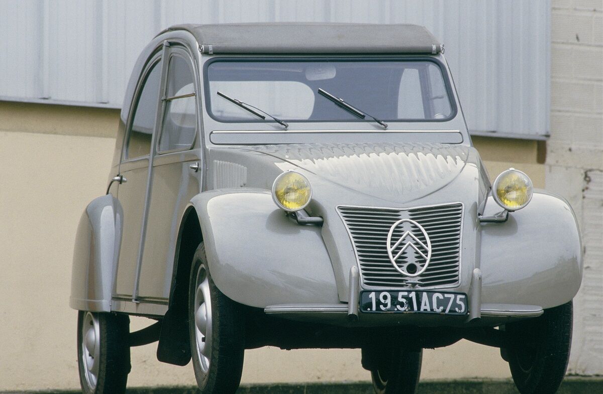 Citroen святкує 75-річний ювілей 2CV