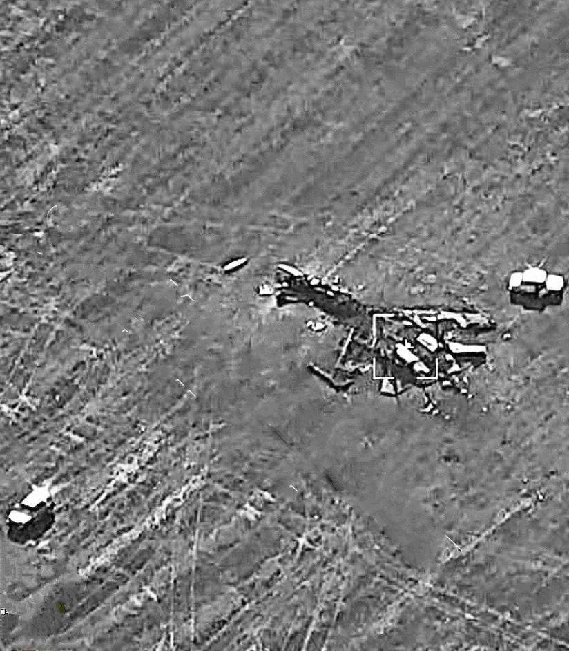 Появилось фото российского самолета, сбитого "дружеским огнем" под Токмаком