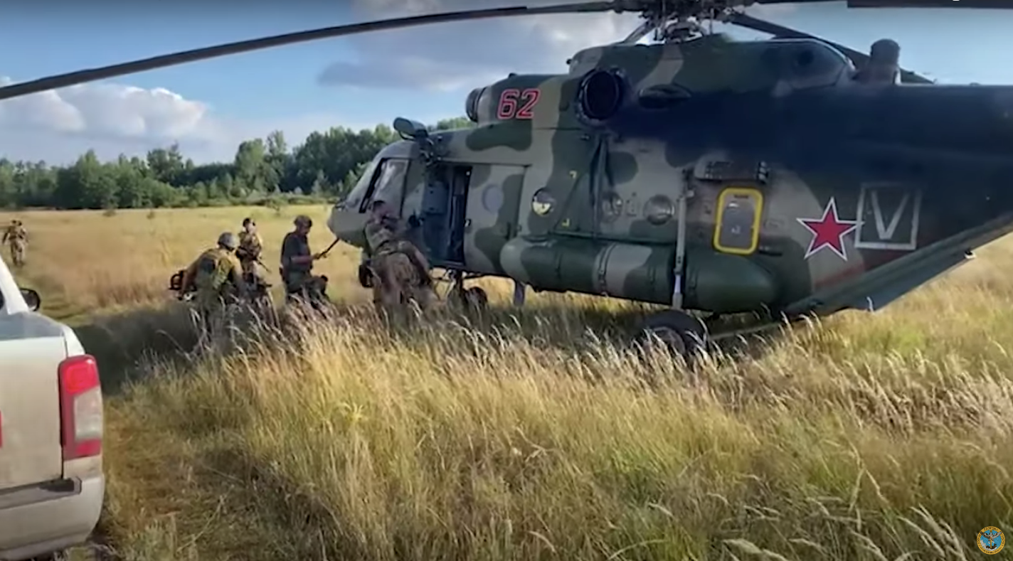 "Вы многого не знаете": российский пилот, перегнавший в Украину Ми-8, призвал других оккупантов сделать так же