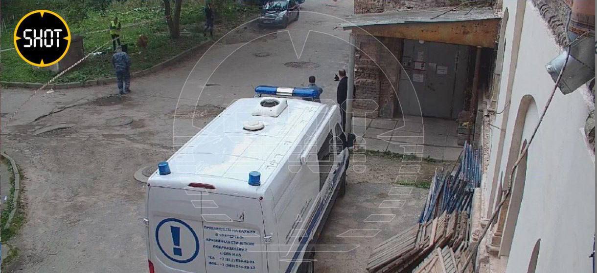 На території одного з пітерських військкоматів сталося НП