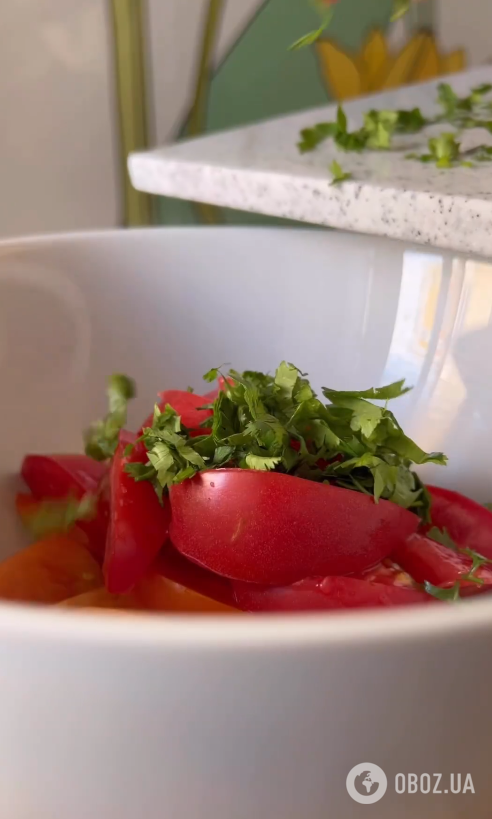Який смачний салат приготувати з баклажанами: варіант простої осінньої закуски 