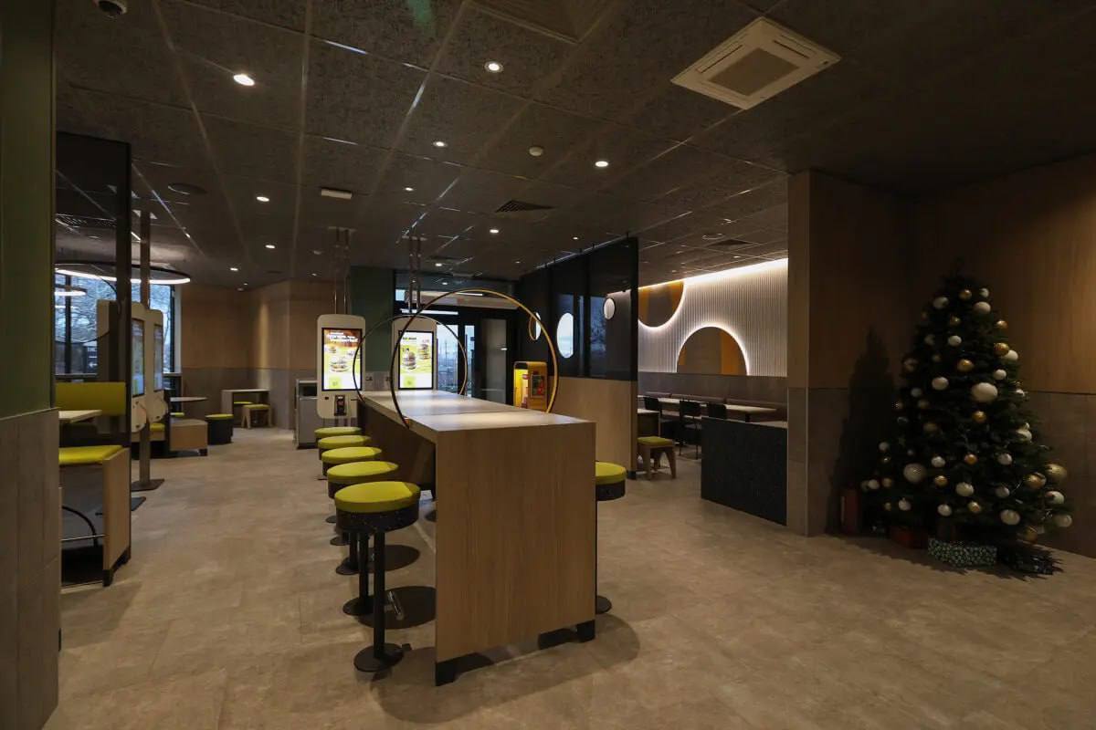 В Киеве открыли 101 ресторан McDonald's: где находится. Фото и подробности