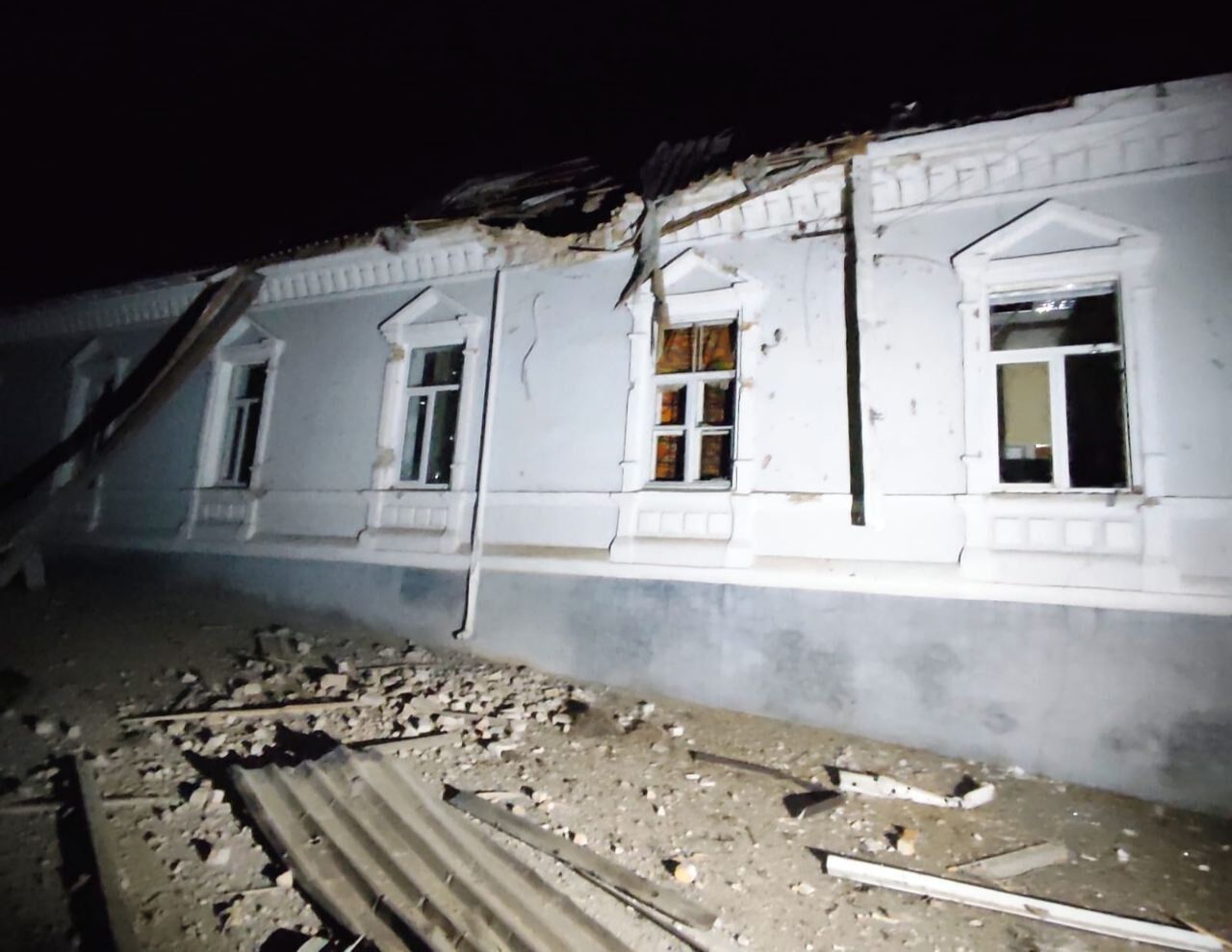 "Маємо справу з терористами": окупанти вночі атакували Дніпропетровщину, є приліт у підприємство. Фото