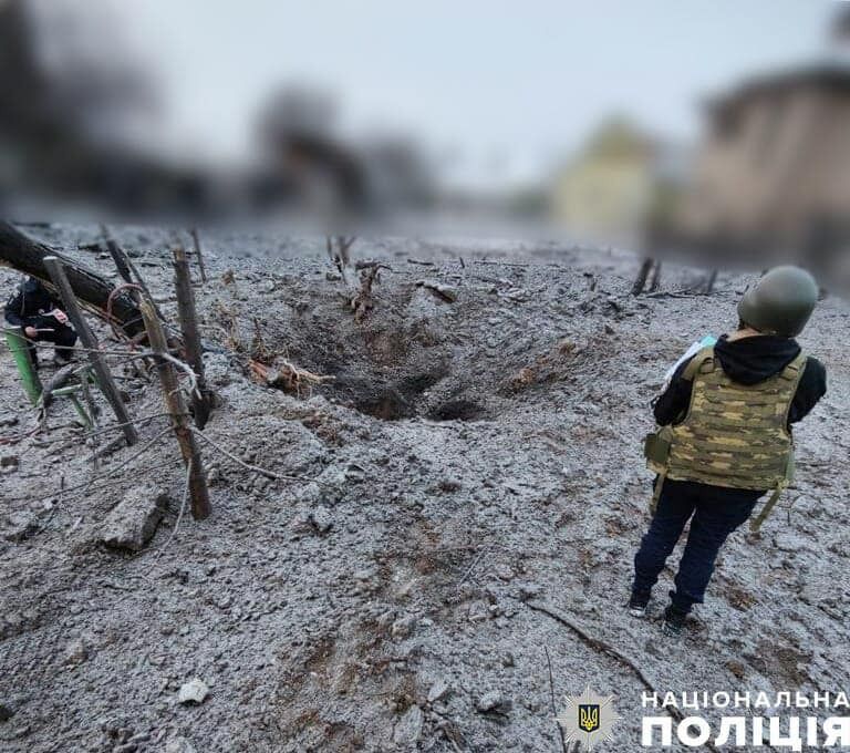 У Чернігові внаслідок ранкової ракетної атаки РФ є пошкодження. Фото