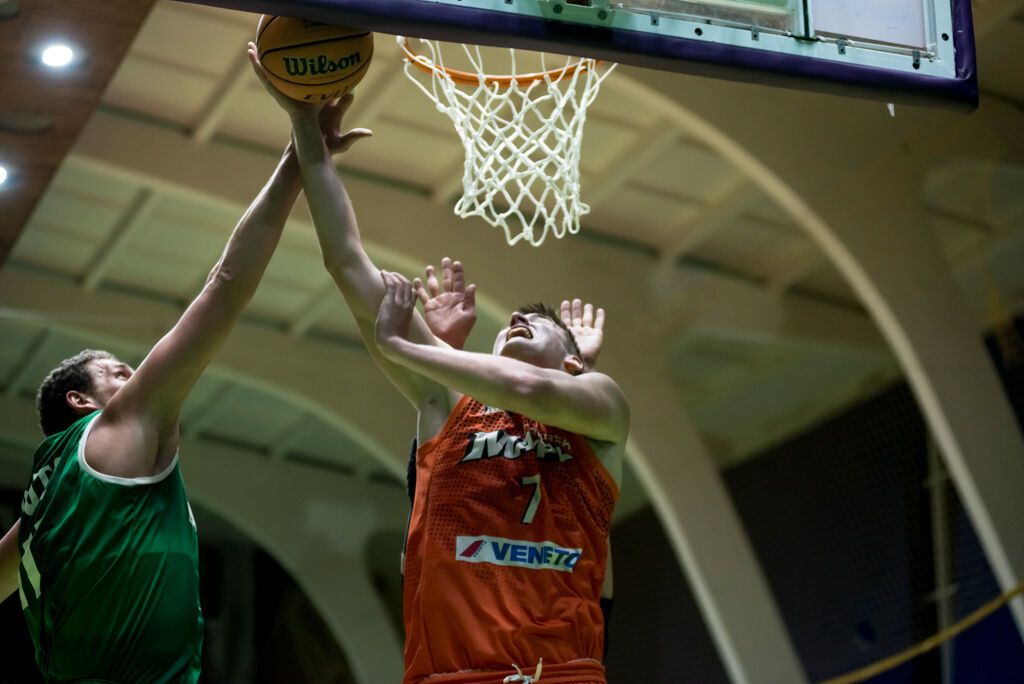 "Запорожье" победило "Черкаськи Мавпы" в Суперлиге Favbet