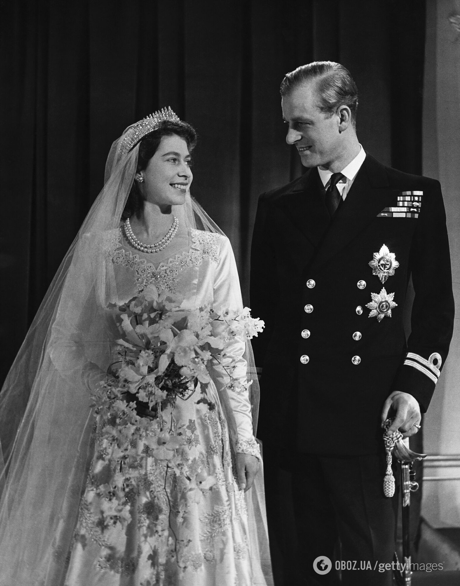 Маленькое обручальное кольцо, расколота тиара и не только: 5 неприятностей, произошедших на королевских свадьбах