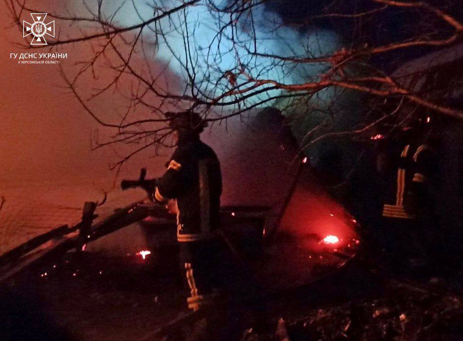 Саме ліквідовували пожежу: в ДСНС розповіли, як окупанти вдарили дроном-камікадзе по пожежниках. Фото qrxiquikhiqhdant