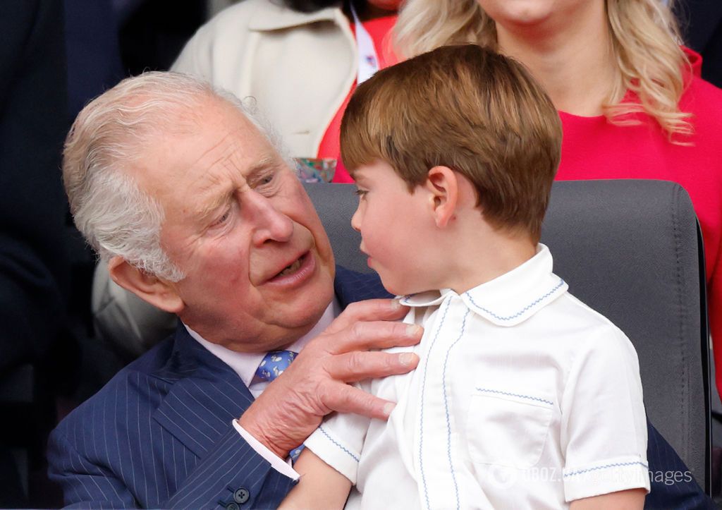 5 фото, які показують неймовірний зв'язок короля Чарльза ІІІ з онуком-улюбленцем публіки Луї