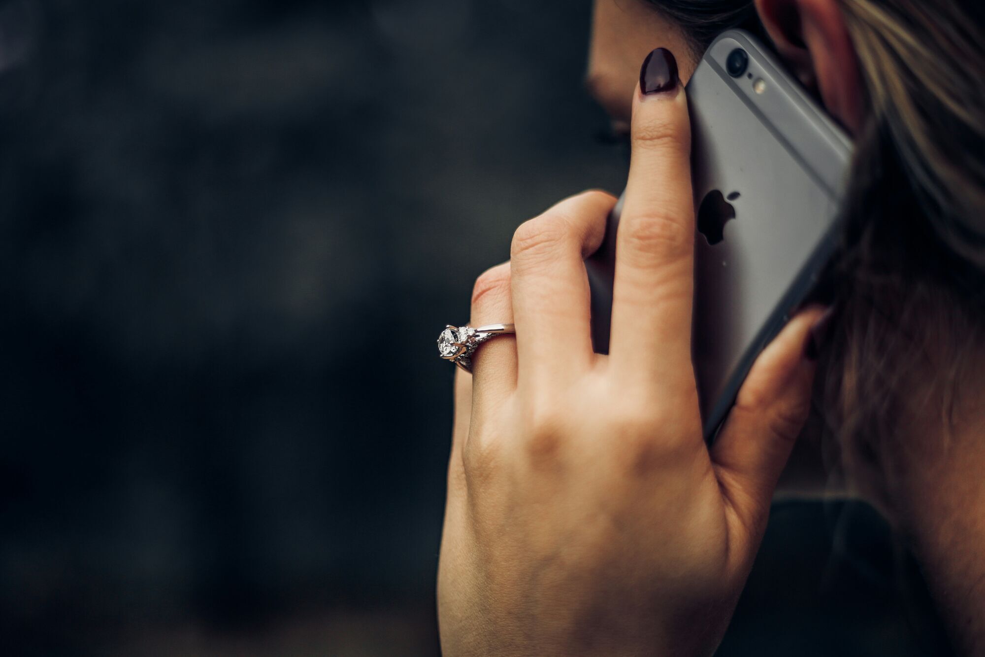 Чем могут быть опасны голосовые сообщения и как они влияют на дружбу