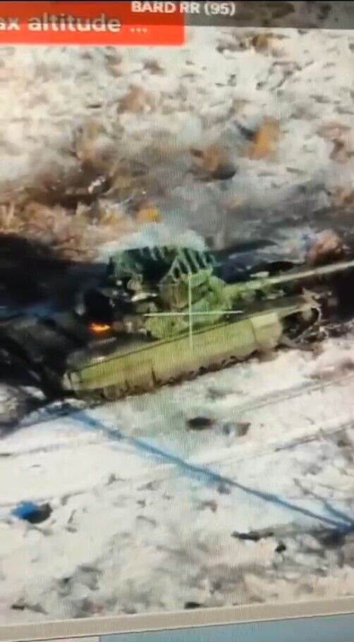 Перетворюють танки ворога на брухт: захисники України показали, як нищать техніку окупантів. Відео
