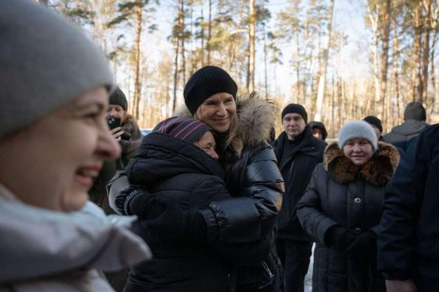Латвия сдерживает обещание помогать Черниговщине: вицеспикер Елена Кондратюк вместе со спикером Саэймы Латвии Дайгой Миериней посетили область