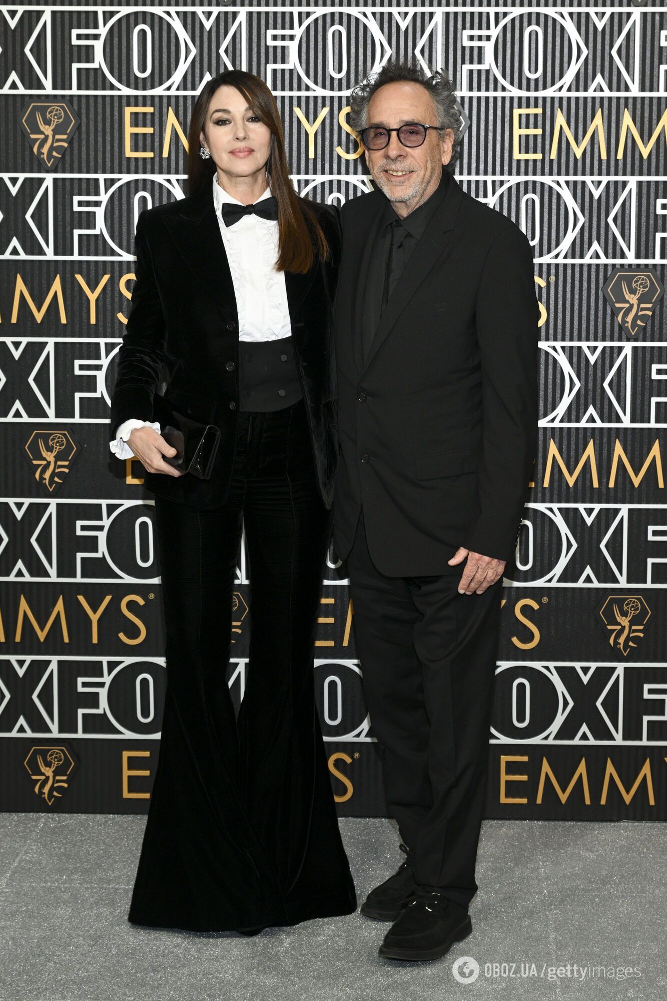 Андре Тан показал звезд, которые поразили его модными образами на Emmy Awards 2024: Селена Гомес с фасоном платья "прогадала"