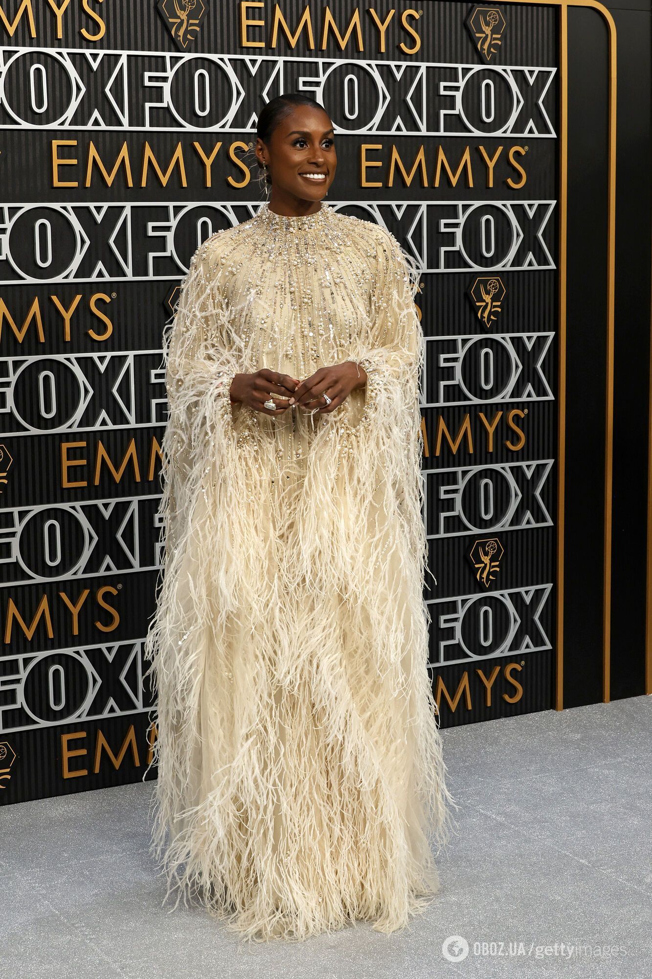 Андре Тан показав зірок, які вразили його модними образами на Emmy Awards 2024: Селена Гомес із фасоном сукні "прогадала"