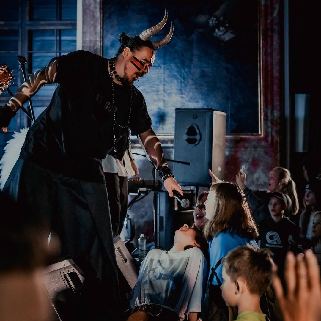 Россияне сорвали концерт ТНМК в Любляне: угрожали владельцу клуба и называли украинцев "неонацистами"