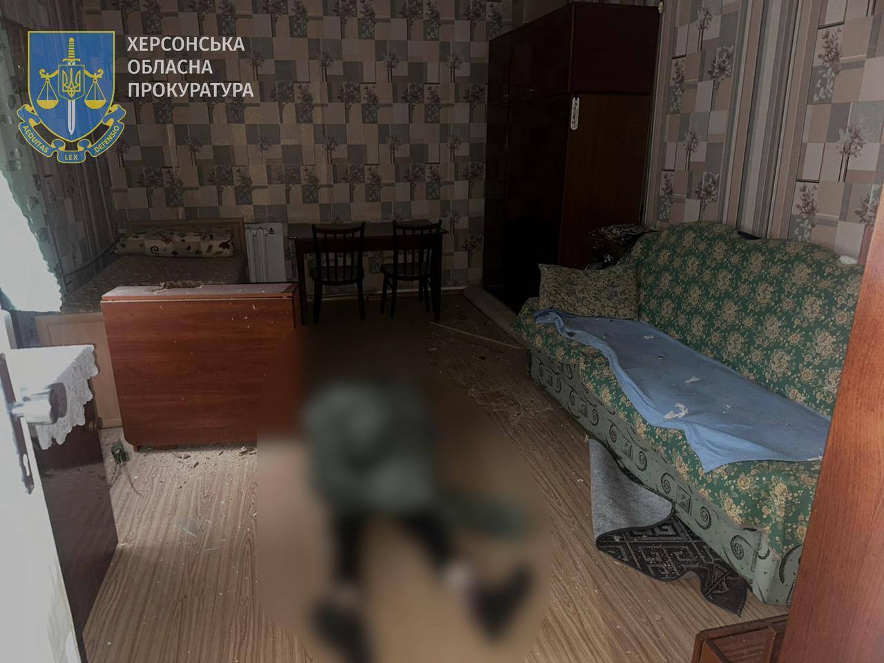  Росіяни обстріляли Херсон: влучили у житловий будинок, загинула жінка