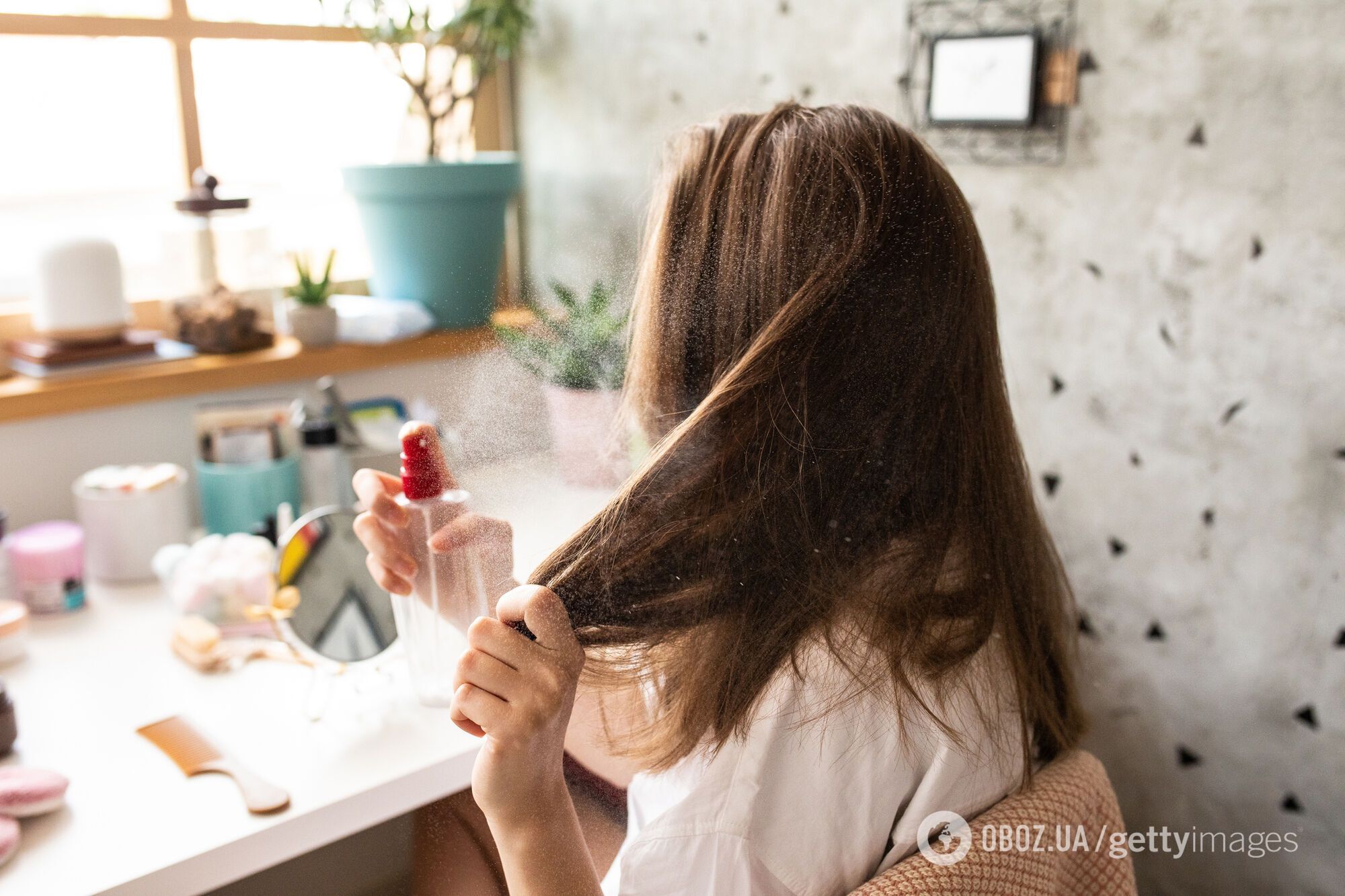 Забудьте про гарячу воду: як зробити, щоб фарба на волоссі трималася довше. 5 секретів